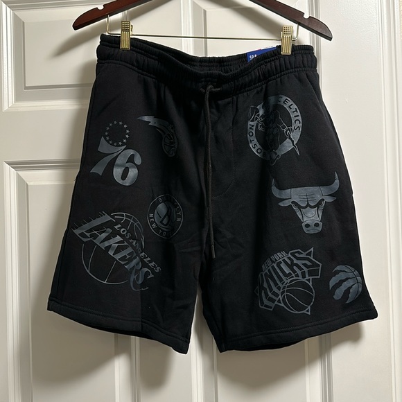 NBA Classic Basketball Short At the Knee Large L NEW NWT - Picture 2 of 11